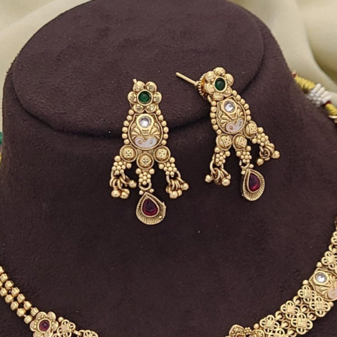 Necklace with Earrings NE004