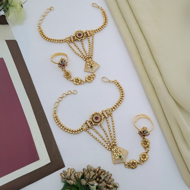 Golden Hand Harness (Pocha) HH008