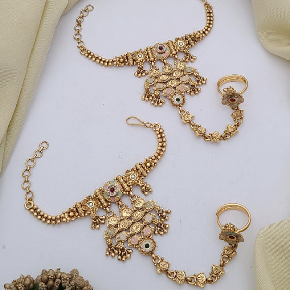 Golden Hand Harness (Pocha) HH016