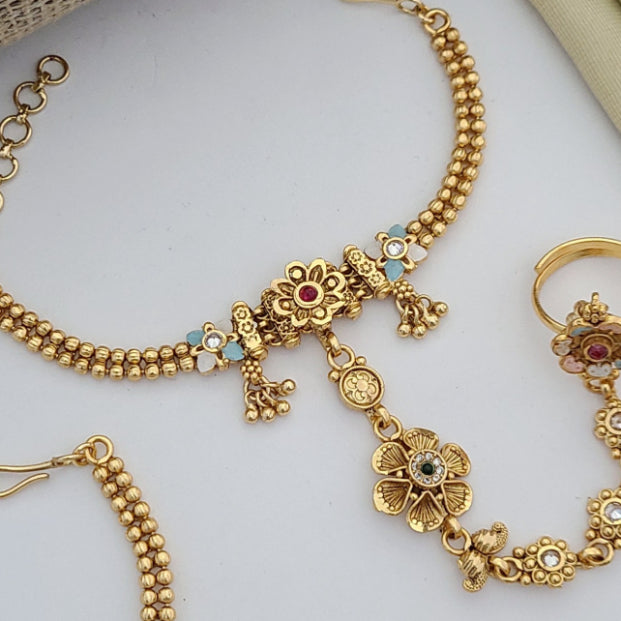Golden Hand Harness (Pocha) HH017