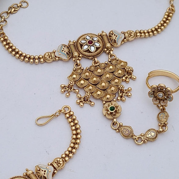 Golden Hand Harness (Pocha) HH021