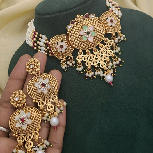 Heritage Necklace HN026
