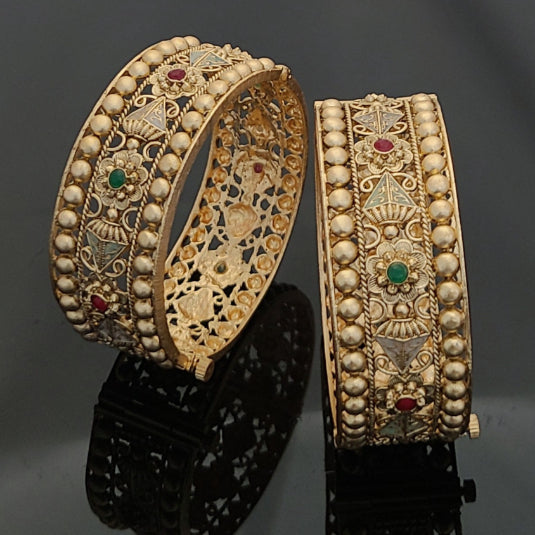 ગોલ્ડ પ્લેટેડ પાટલા બંગડીઓ A1015