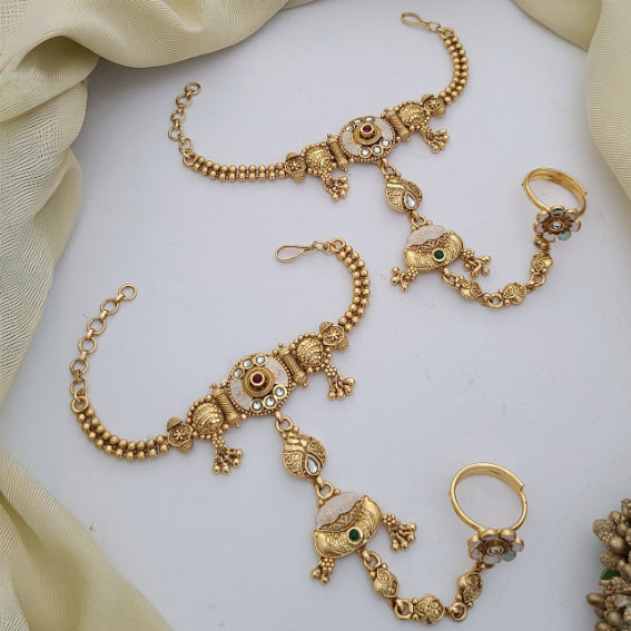 Golden Hand Harness (Pocha) HH023