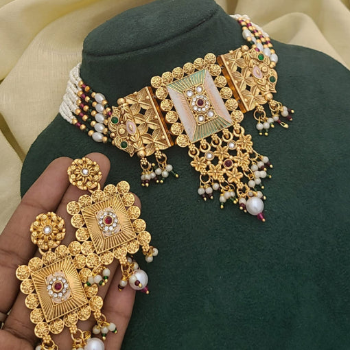Heritage Necklace HN028