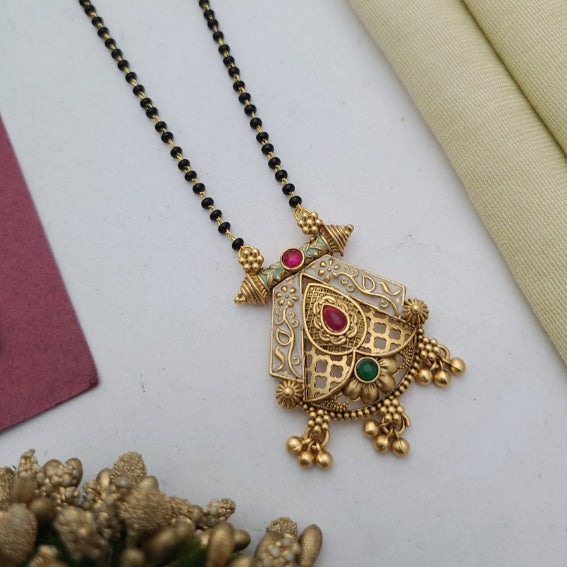 Mangalsutra with Single Chain MSS025
