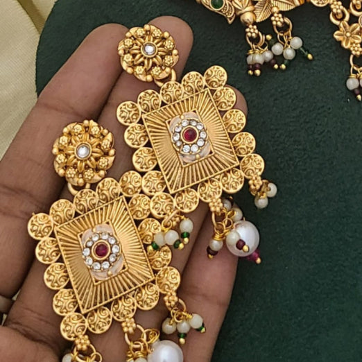 Heritage Necklace HN028