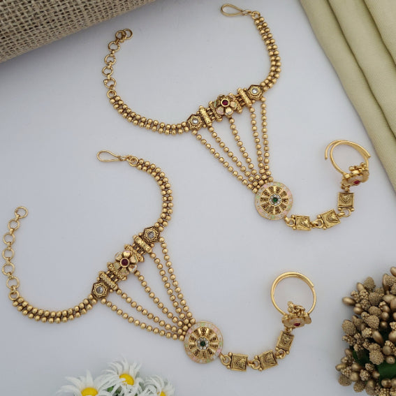 Golden Hand Harness (Pocha) HH026