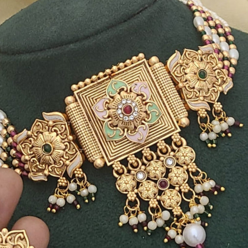 Heritage Necklace HN030