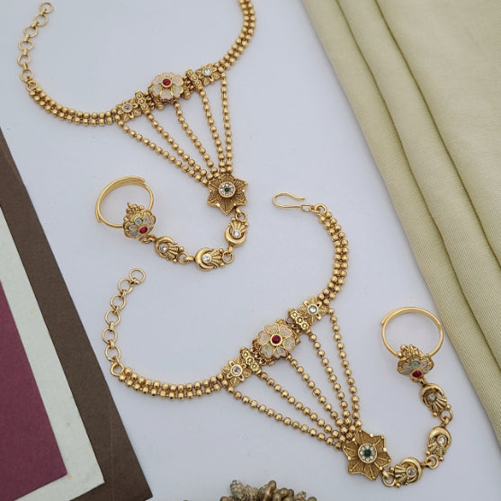 Golden Hand Harness (Pocha) HH003