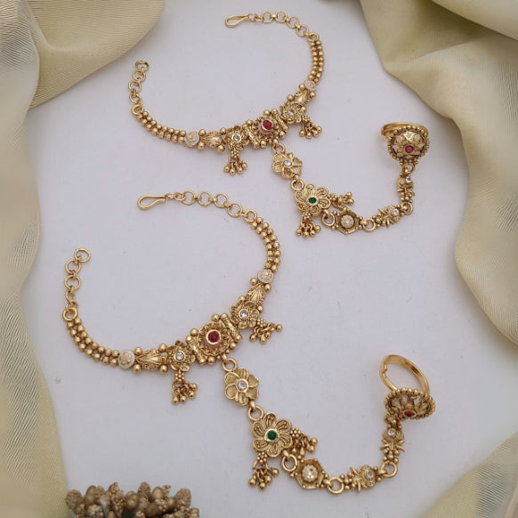 Golden Hand Harness (Pocha) HH035