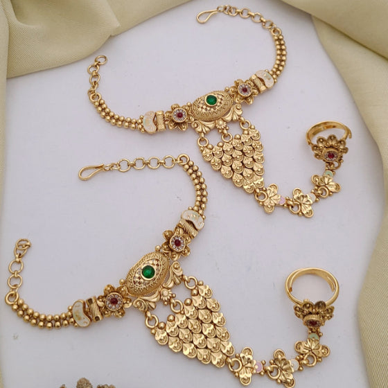 Golden Hand Harness (Pocha) HH044