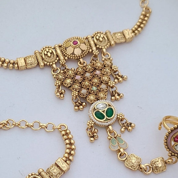 Golden Hand Harness (Pocha) HH047