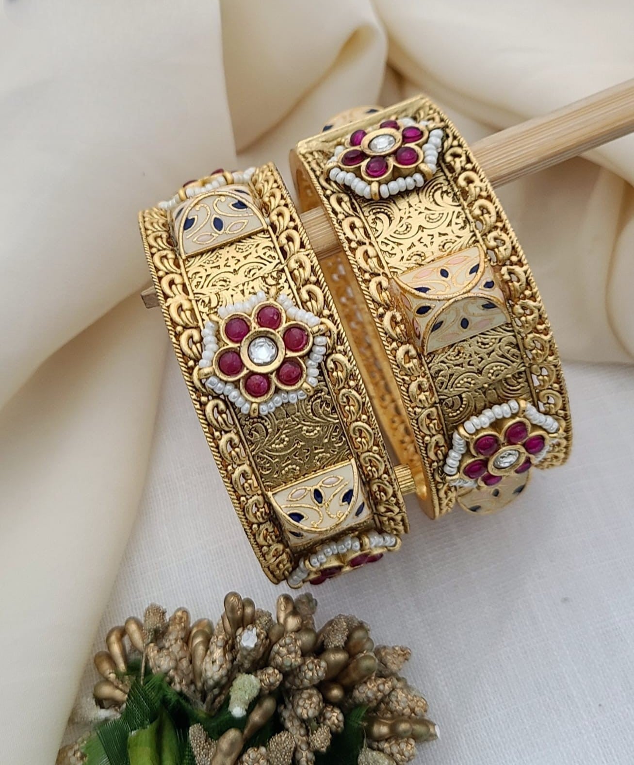 Antique Gold Kundan Bangles with Floral & Pearl Detailing