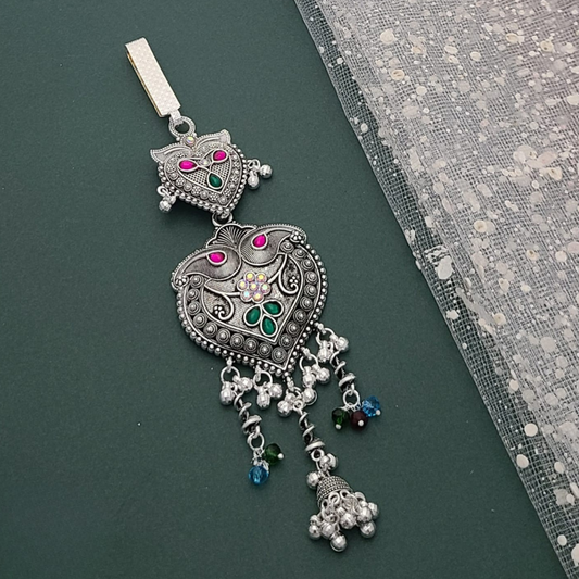 Traditional silver-colored Juda waist accessory with intricate floral and chain design, perfect for bridal and festive outfits