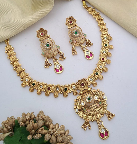 Antique Gold-Plated Necklace Set with Filigree & Kundan