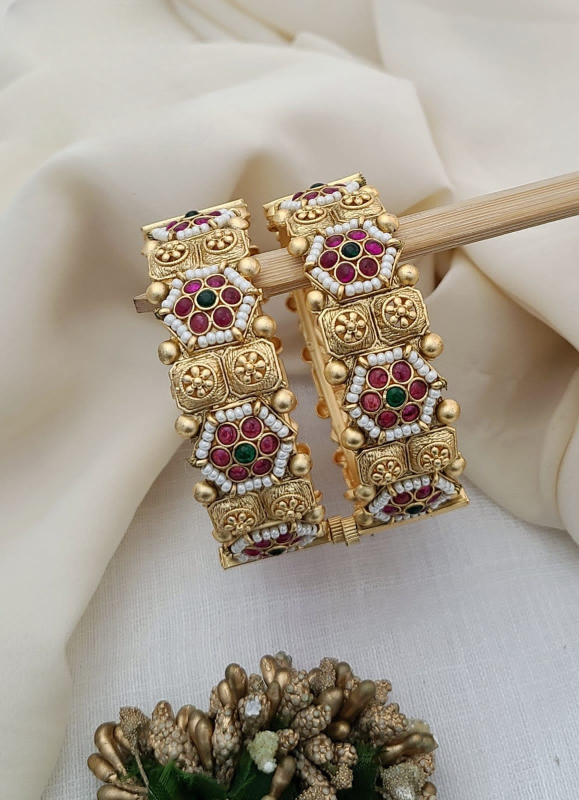 Antique Gold Bangles with Kundan & Pearl Accents